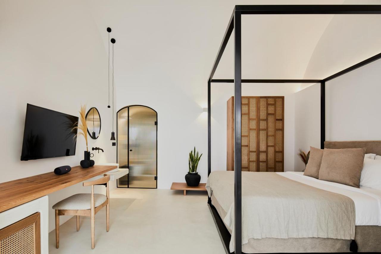 U & Me Suites ثيرا المظهر الخارجي الصورة